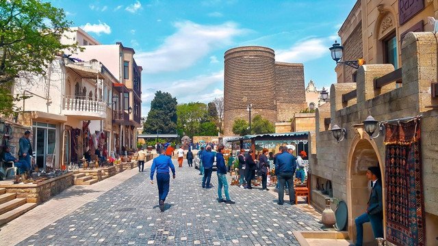 Azərbaycana səyahət edən xarici vətəndaşların sayı 10%-dən çox artıb