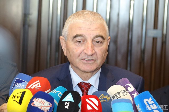 Məzahir Pənahov: "901 nəfər deputatlığa namizədliyini irəli sürüb, 569 nəfərin namizədliyi təsdiqlənib"