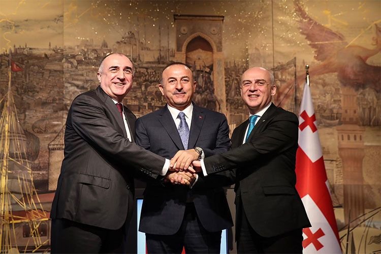 Sabah Azərbaycan, Türkiyə və Gürcüstan XİN başçıları arasında görüş keçiriləcək