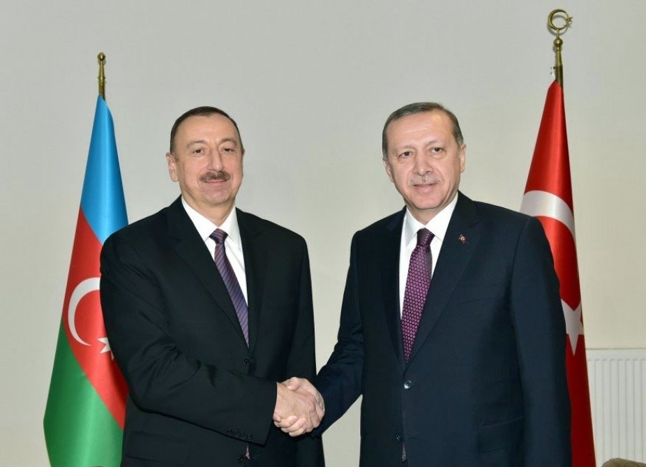 Azərbaycan və Türkiyə prezidentləri arasında telefon danışığı olub