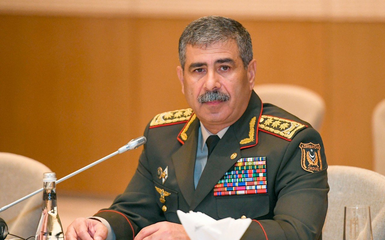 Zakir Həsənov Gürcüstana gedib