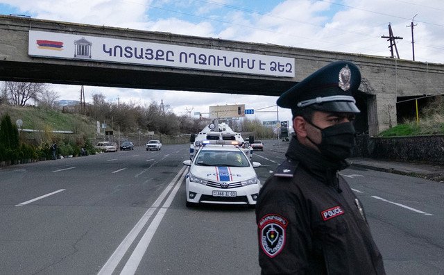 Ermənistanda bir gündə daha 460 nəfər yoluxdu, 7 nəfər öldü